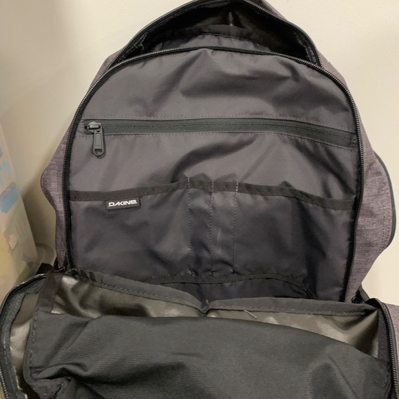 Dakine CAMPUS BACKPACK 33L - CARBON - Picture 6 of 6